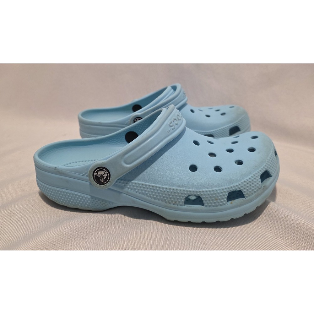 Crocs Classic Teal Colored Clogs. Size Women's 7 or Men's 5 - Picture 5 of 9